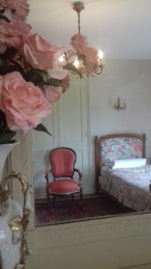 Bed and Breakfast Manoir De Sens Beuvron-en-Auge Exterior foto